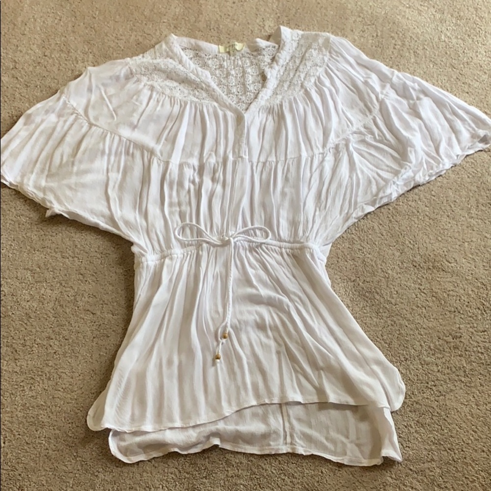 White tunic top with lace detail size medium
